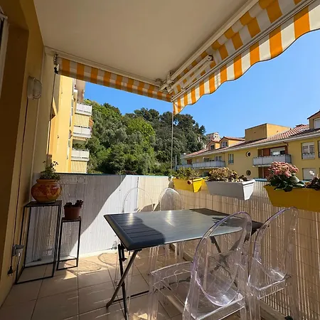 A La Semaine Apartment Nice